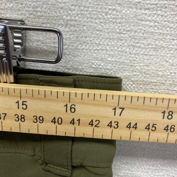 ORVIS Mens Cargo Shorts Olive Green Stretch Comfort Size 34 Nylon Stretch - Picture 4 of 9